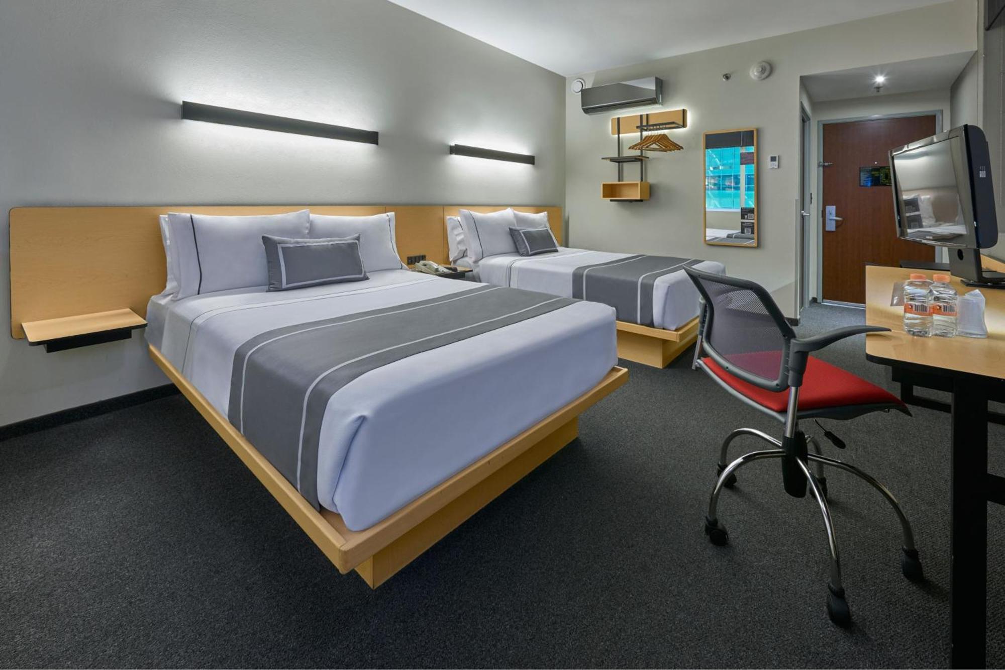 City Express Plus By Marriott Monterrey Nuevo Sur Экстерьер фото