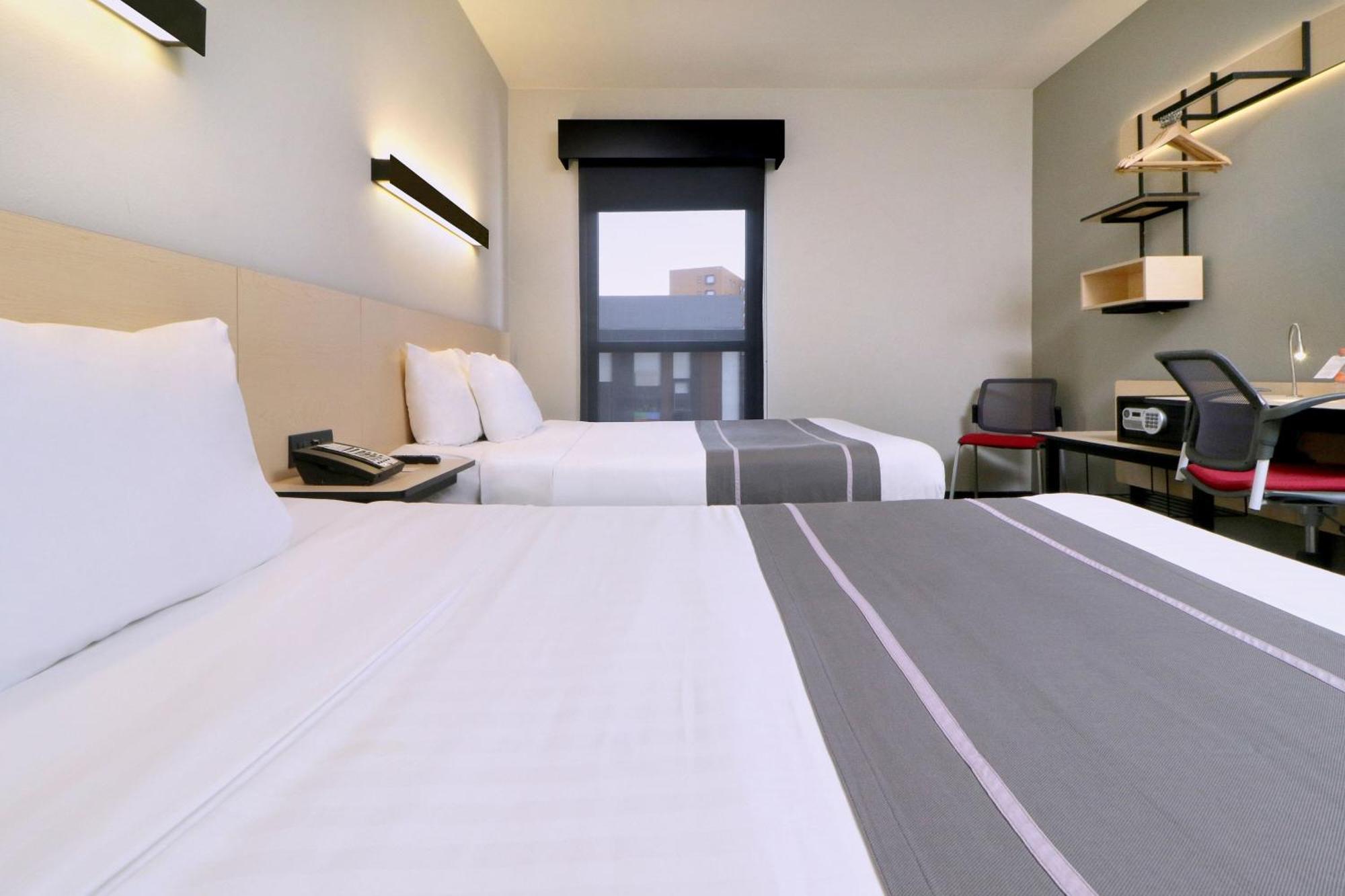 City Express Plus By Marriott Monterrey Nuevo Sur Экстерьер фото